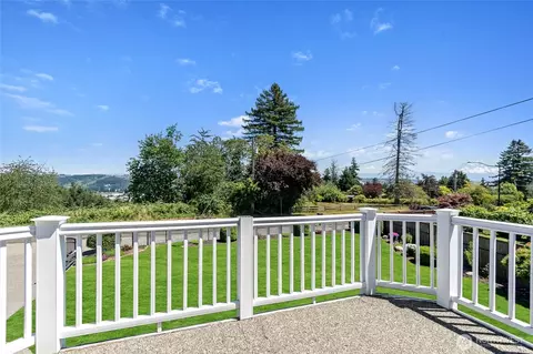 Exterior - 4024 E Rd E Caldwell, Edgewood, WA 98372 photo 7 of 7