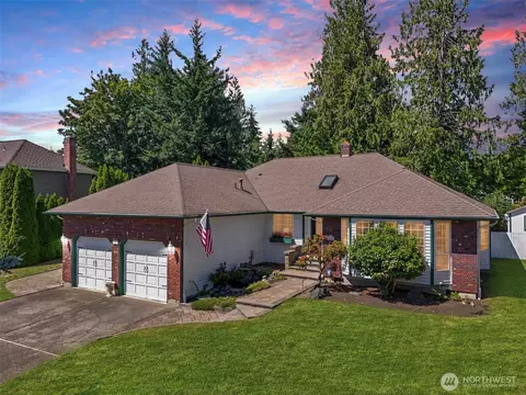 405 S Waugh Rd, Mount Vernon, WA 98274
