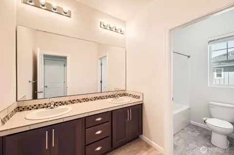 Bath - 3600 198th St SE, Bothell, WA 98012 photo 5 of 5