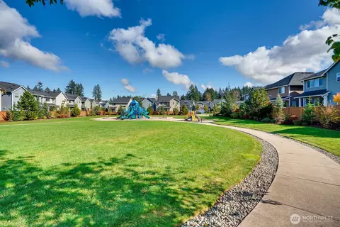 Exterior - 3600 198th St SE, Bothell, WA 98012 photo 6 of 8