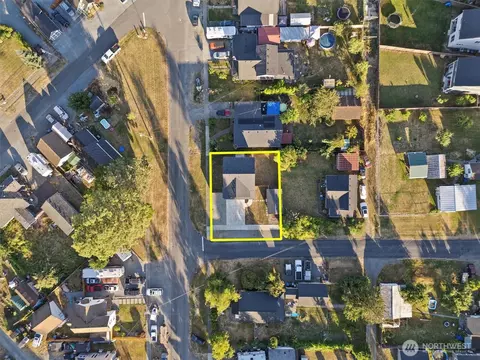 View/Area - 310 Olive St SE, Orting, WA 98360 photo 4 of 5