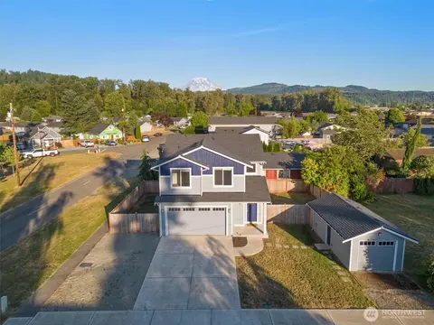 View/Area - 310 Olive St SE, Orting, WA 98360 photo 1 of 5