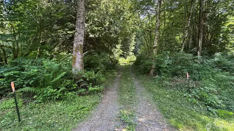 44701 SEdgewick Rd, North Bend, WA 98045