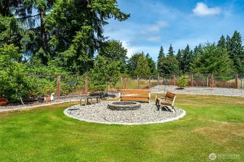 35718 59th Avenue Ct E, Eatonville, WA 98328