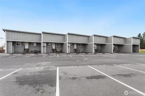 Exterior - 310 Everson Rd #F, Everson, WA 98247 photo 5 of 6