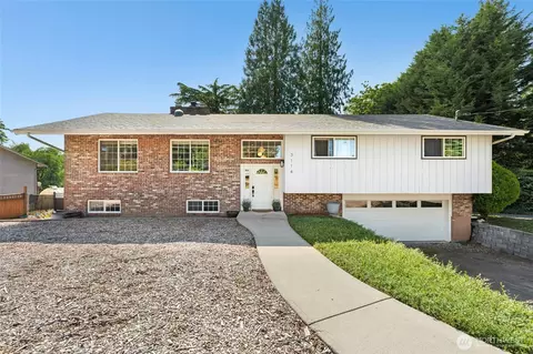 3114 38th Ave NW, Gig Harbor, WA 98335