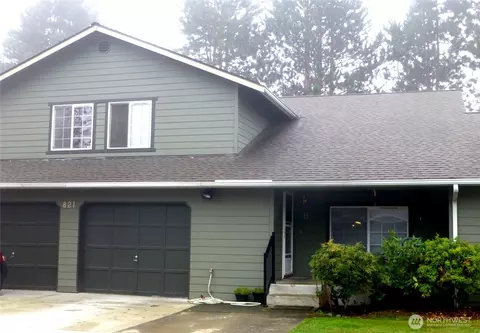 821 S Laventure Rd #B, Mount Vernon, WA 98274