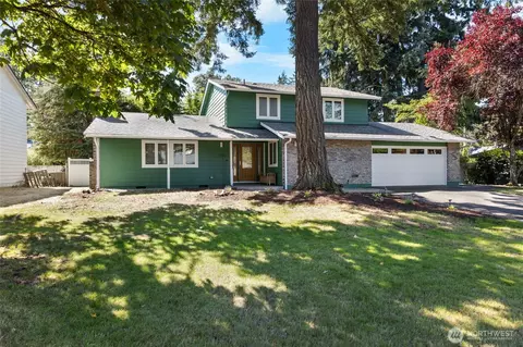 7902 Jade Dr SW, Lakewood, WA 98498