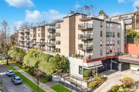 500 W Roy St #102, Seattle, WA 98119