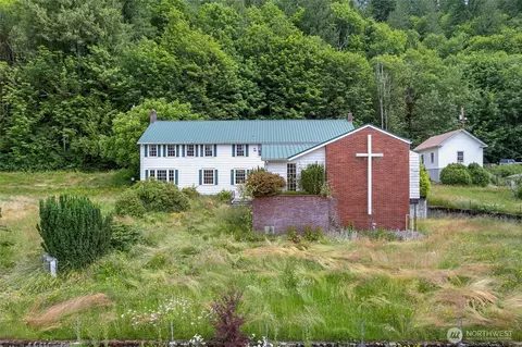 46372 E Main St, Concrete, WA 98237