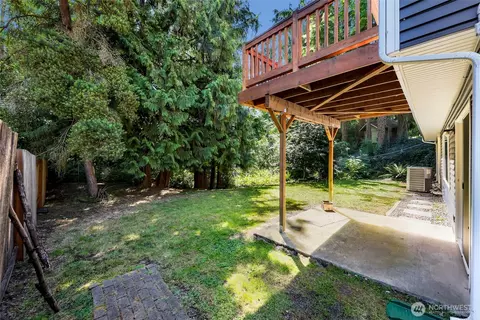 Exterior - 21313 2nd Dr SE, Bothell, WA 98021 photo 5 of 7