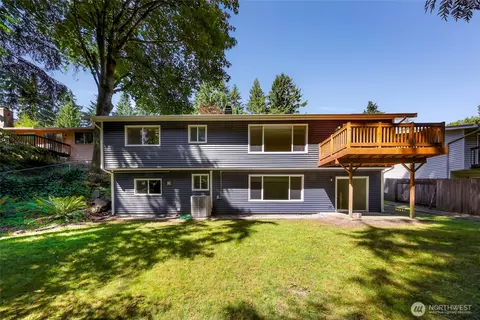 Exterior - 21313 2nd Dr SE, Bothell, WA 98021 photo 6 of 7