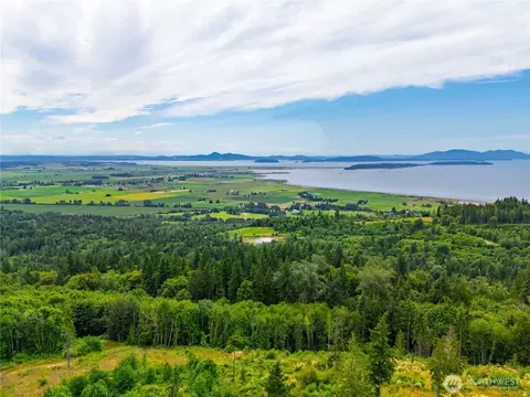 3284 Blanchard Knob Trl, Burlington, WA 98233