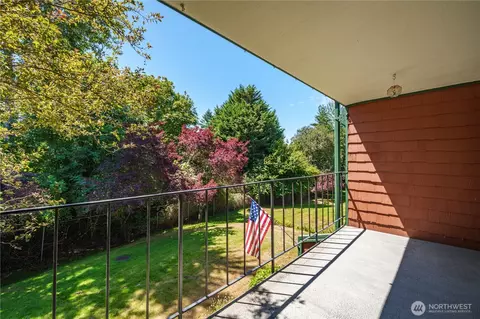 7310 N Skyview Pl #B201, Tacoma, WA 98406