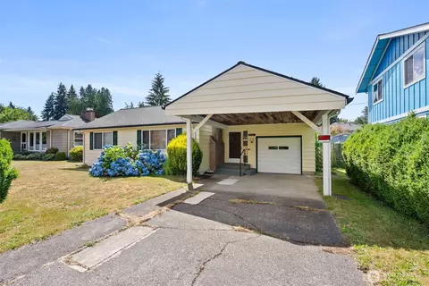 2921 Hawthorne Pl SE, Olympia, WA 98501