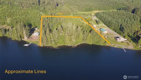 9996 E Lake Pleasant Rd, Beaver, WA 98305