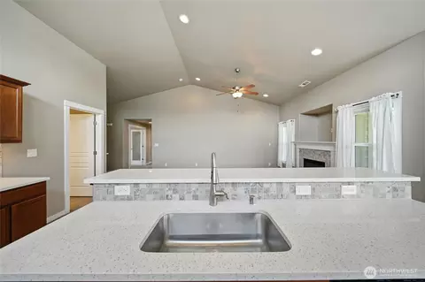1330 Caprio Loop, Walla Walla, WA 99362 photo 11