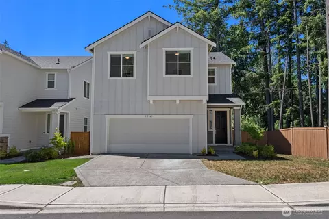 12867 Springboard Ave, Silverdale, WA 98383