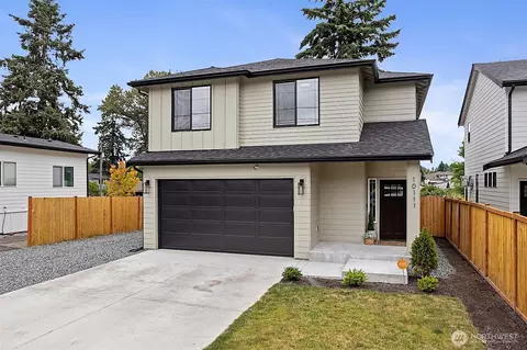 10111 12th Ave E, Tacoma, WA 98445