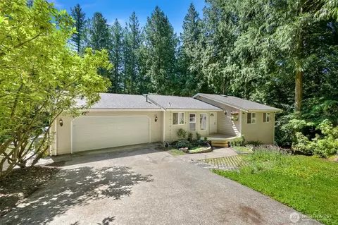 10 Cedar Pl, Bellingham, WA 98229