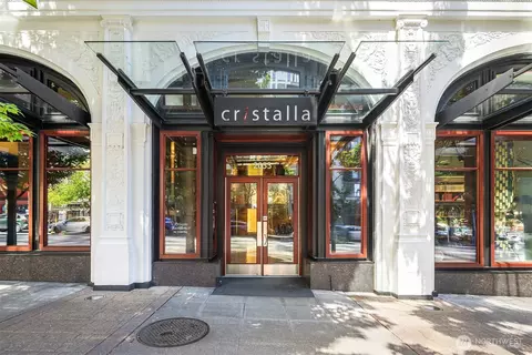 2033 2nd Ave #703, Seattle, WA 98121