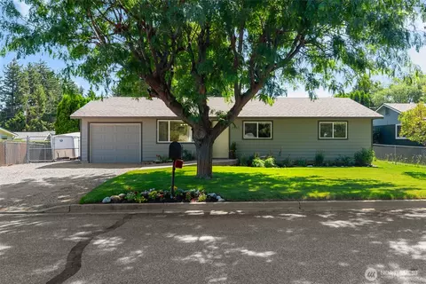 1315 Gaspar St, Wenatchee, WA 98801