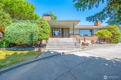 386 Mocliff Rd, Ephrata, WA 98823