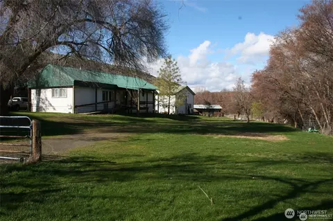 1411 Kellogg Hallow Rd, Dayton, WA 99328