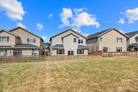 Exterior - 18515 42nd Ave SE, Bothell, WA 98012 photo 8 of 8