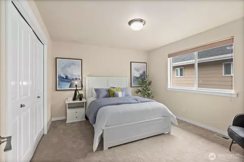 Bedroom - 18515 42nd Ave SE, Bothell, WA 98012 photo 1 of 8