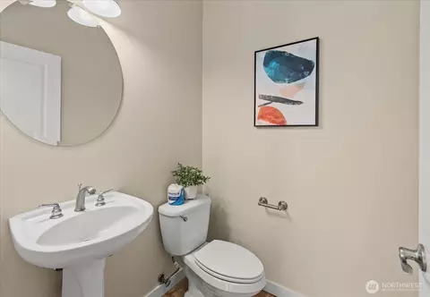 Bath - 18515 42nd Ave SE, Bothell, WA 98012 photo 1 of 4