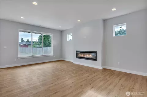 Living - 608 B Deeded Ln SW, Orting, WA 98360 photo 3 of 3