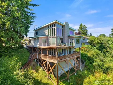 2707 50th Ave NE, Tacoma, WA 98422
