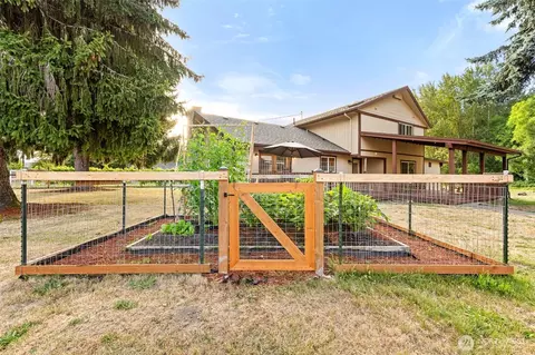 Exterior - 407 Leber St NE, Orting, WA 98360 photo 4 of 9