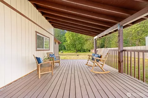 Exterior - 407 Leber St NE, Orting, WA 98360 photo 7 of 9