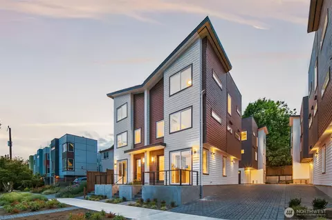 1746 NW A Nw 62nd St, Seattle, WA 98107