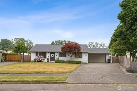 2010 Tacoma Rd, Puyallup, WA 98371