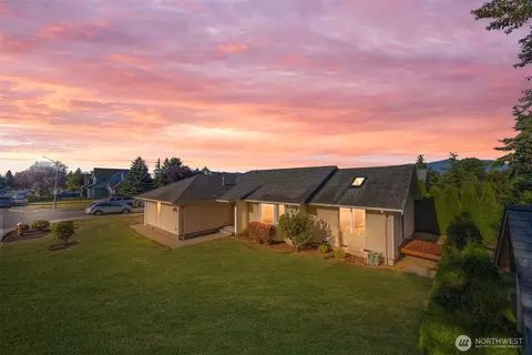 430 N 16th St, Mount Vernon, WA 98273