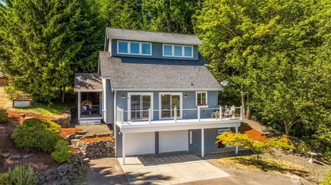 1142 NW Drury Ln, Bremerton, WA 98312