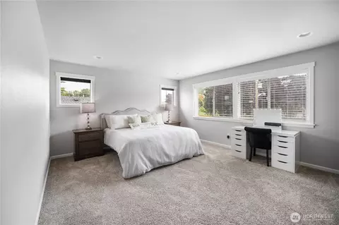 Bedroom - 14919 Benton Loop, Sumner, WA 98390 photo 3 of 3
