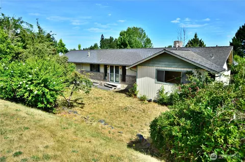 113 19th Ave SE, Puyallup, WA 98372