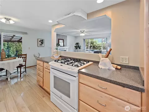 710 Charwila Ln, Enumclaw, WA 98022 photo 5