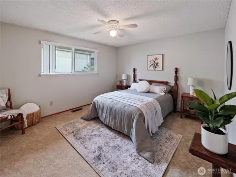 710 Charwila Ln, Enumclaw, WA 98022 photo 14