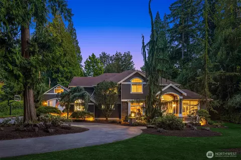 14869 NE 195th St, Woodinville, WA 98072