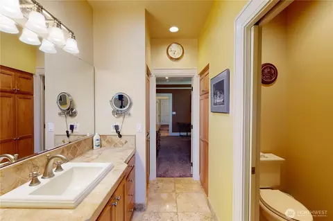 Bath - 627 E Alder St, Walla Walla, WA 99362 photo 2 of 4