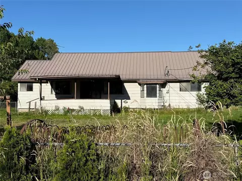 12935 Satterlee Rd, Anacortes, WA 98221