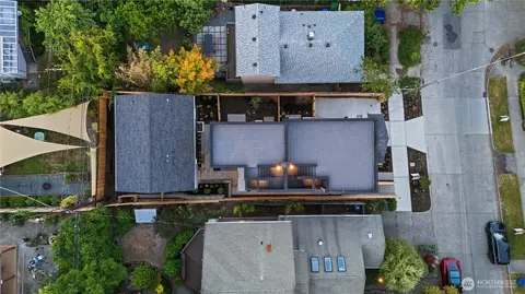 2618 E A E Roy St, Seattle, WA 98112 photo 32