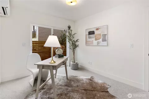 2618 E A E Roy St, Seattle, WA 98112 photo 20