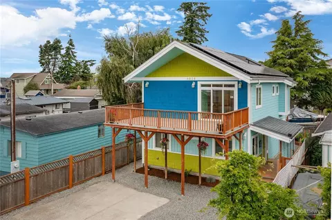 4824 Willow Dr, Blaine, WA 98230