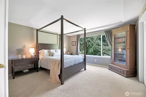 Bedroom - 18606 34th Ave SE, Bothell, WA 98012 photo 1 of 3